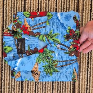 VAN CORT Blue Beach Ocean Abstract Polyester Large mens Hawaiian Shirt VTG